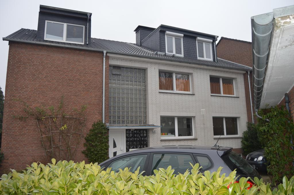Apartment Meerfeld ดุยส์บูร์ก ภายนอก รูปภาพ