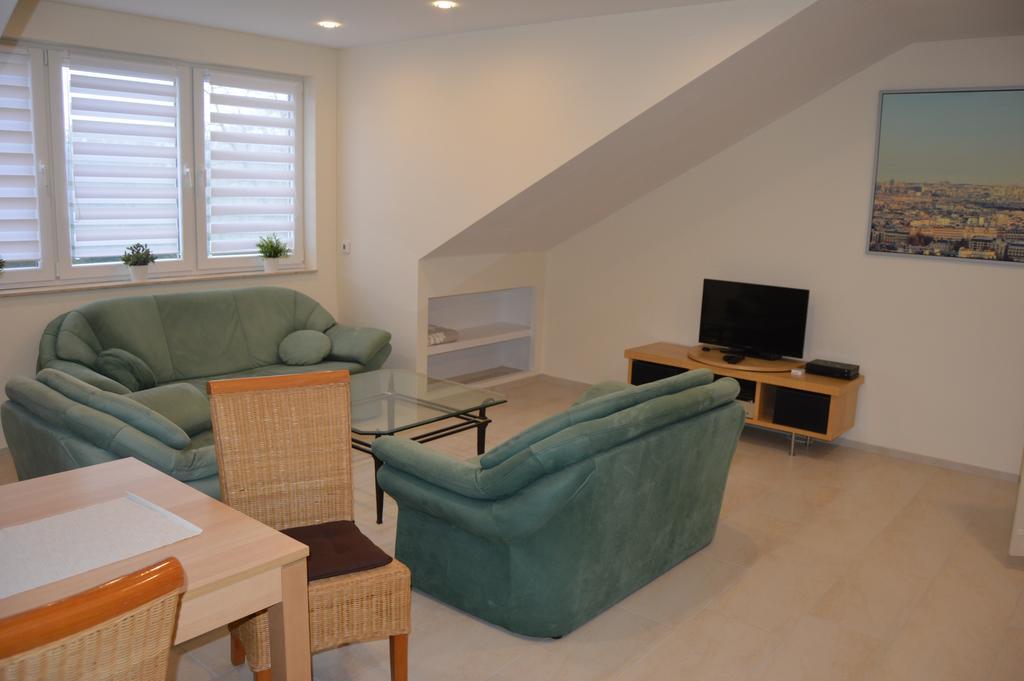 Apartment Meerfeld ดุยส์บูร์ก ภายนอก รูปภาพ