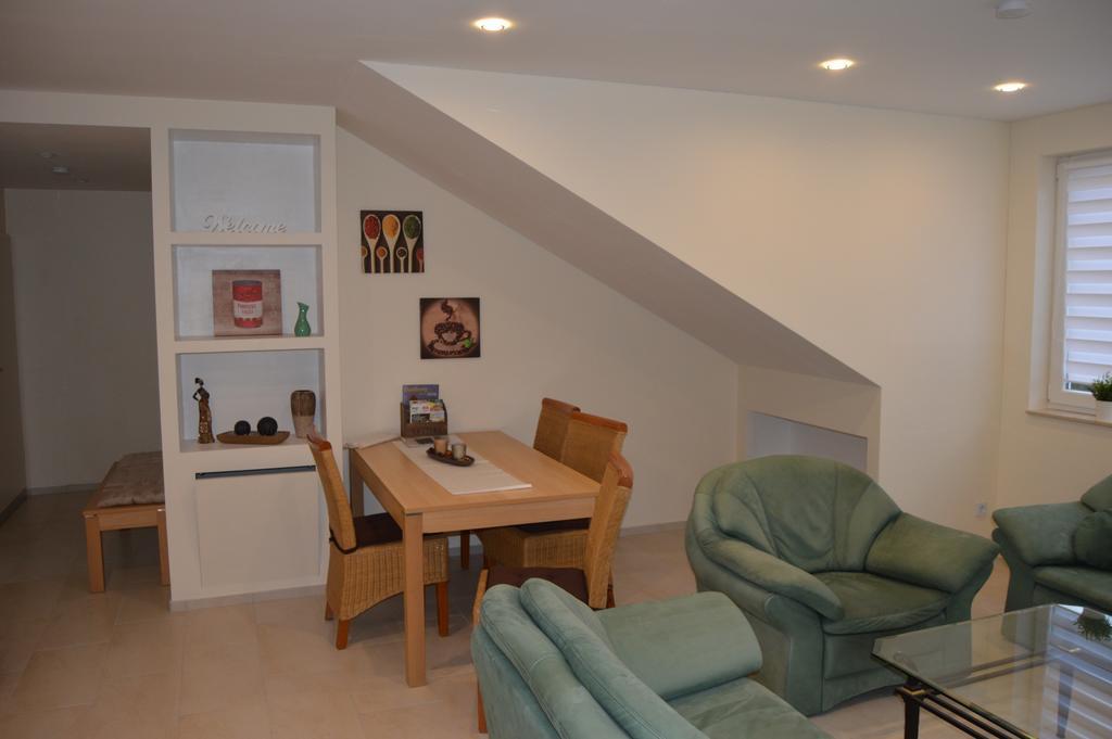 Apartment Meerfeld ดุยส์บูร์ก ภายนอก รูปภาพ