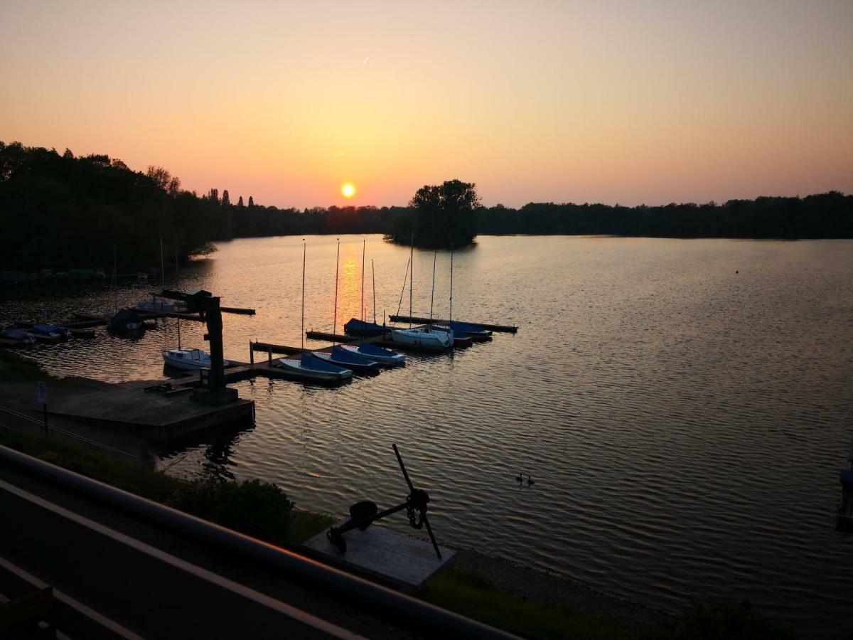 Apartment Meerfeld ดุยส์บูร์ก ภายนอก รูปภาพ